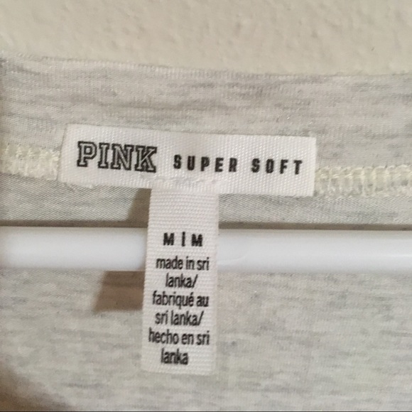 ❌SOLD❌PINK VS crossneck tee - Picture 3 of 4